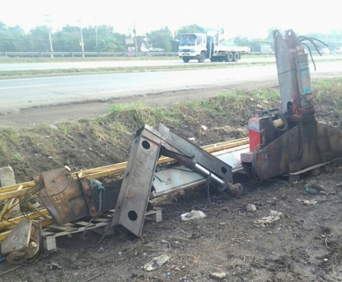 ขายเครน 3 ตัน Tadano