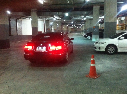 ขายฮอนด้าHonda Accord2003   ขายดาวห์ 280,000 ฟรีค่าโอนรถ ฟรีทองคำ 50 สต. ด่วน เจ้าของแจกจริง รถรุ่น TOP 2.4 สภาพดีมาก มี Cruise control พวงมาลัยมัลติฟังค์ชั่น ไม่เคยมีอุบัติเหตุใดๆทั้งสิ้น เข้าศูนย์ทุกครั้ง มีประวัติชัดเจน มีป.1 ถึงสิ้นปี