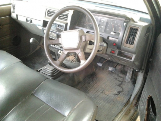 NISSAN BIG M 2.5 MT ปี 35 เครื่องฝาแดง ภายในเก๋งคอนโซลสวยครบ ช่วงล่างคัชซีสวย กระบะมีผุบ้างเล็กน้อย ยางสภาพดี 4 เส้นพร้อมใช้งาน เอกสารทะเบียนครบภาษีขาด 1 ปี ราคาต่อรองได้ครับ NISSAN BIG M 2.5 MT ปี 35 เครื่องฝาแดง ภายในเก๋งคอนโซลสวยครบ ช่วงล่างคัชซีสวย กระบะมีผุบ้างเล็กน้อย ยางสภาพดี 4 เส้นพร้อมใช้งาน เอกสารทะเบียนครบภาษีขาด 1 ปี ราคาต่อรองได้ครับ