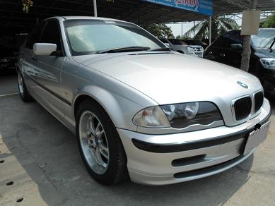 BMW SERIES 3 318i ฟรีดาวน์ ฟรีประกันภัย BMW SERIES 3 318i ฟรีดาวน์ ฟรีประกันภัย