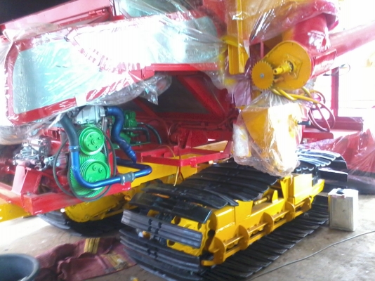 ขายแล้วครับ นำส่งเรียบร้อย ไปอำนาจเจริญคันที่ 2 หลังจากจากติดตามเรามาตั้งแต่คันแรก เห็นรถกำลังรื้อก็วางมัดจำเลย กลัวไม่ทัน