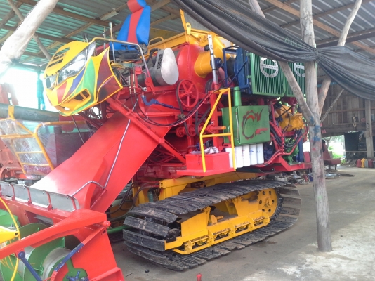 ขายแล้วครับ นำส่งเรียบร้อย ไปอำนาจเจริญคันที่ 2 หลังจากจากติดตามเรามาตั้งแต่คันแรก เห็นรถกำลังรื้อก็วางมัดจำเลย กลัวไม่ทัน