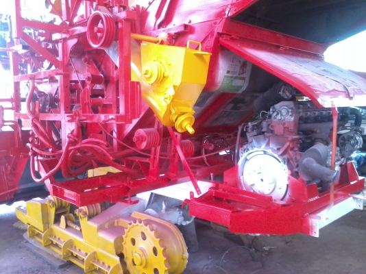 ขายแล้วครับ นำส่งเรียบร้อย ไปอำนาจเจริญคันที่ 2 หลังจากจากติดตามเรามาตั้งแต่คันแรก เห็นรถกำลังรื้อก็วางมัดจำเลย กลัวไม่ทัน