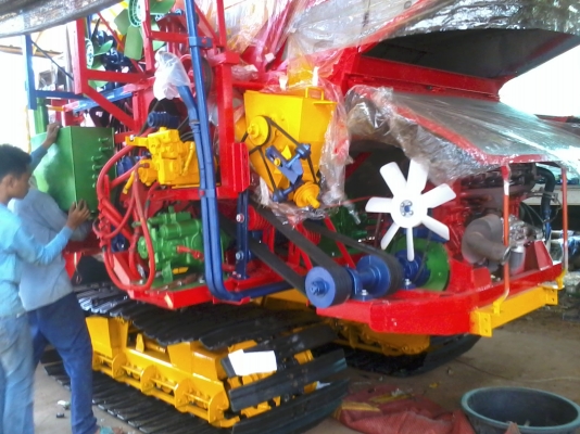 ขายแล้วครับ นำส่งเรียบร้อย ไปอำนาจเจริญคันที่ 2 หลังจากจากติดตามเรามาตั้งแต่คันแรก เห็นรถกำลังรื้อก็วางมัดจำเลย กลัวไม่ทัน