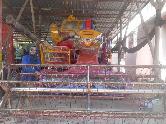 ขายแล้วครับ นำส่งเรียบร้อย ไปอำนาจเจริญคันที่ 2 หลังจากจากติดตามเรามาตั้งแต่คันแรก เห็นรถกำลังรื้อก็วางมัดจำเลย กลัวไม่ทัน