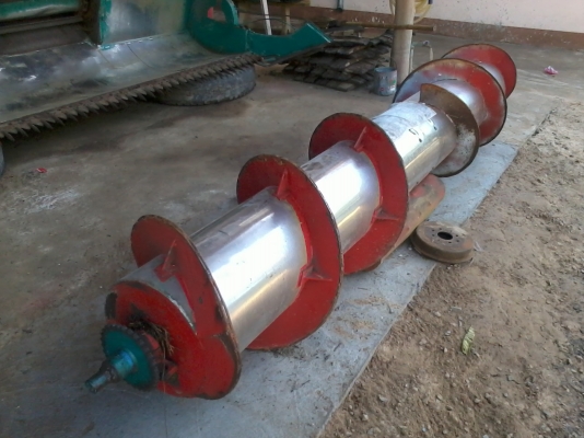 ขายแล้วครับ นำส่งเรียบร้อย ไปอำนาจเจริญคันที่ 2 หลังจากจากติดตามเรามาตั้งแต่คันแรก เห็นรถกำลังรื้อก็วางมัดจำเลย กลัวไม่ทัน