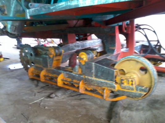 ขายแล้วครับ นำส่งเรียบร้อย ไปอำนาจเจริญคันที่ 2 หลังจากจากติดตามเรามาตั้งแต่คันแรก เห็นรถกำลังรื้อก็วางมัดจำเลย กลัวไม่ทัน