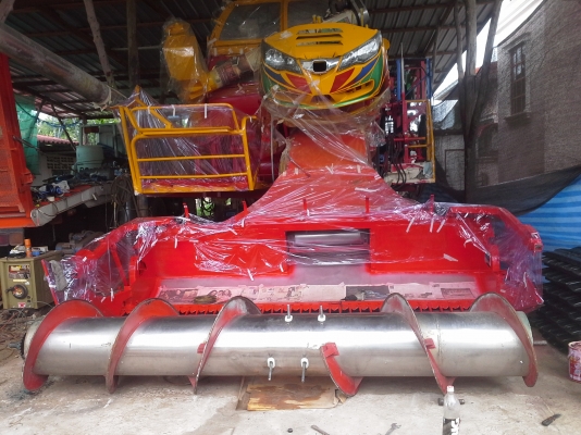 ขายแล้วครับ นำส่งเรียบร้อย ไปอำนาจเจริญคันที่ 2 หลังจากจากติดตามเรามาตั้งแต่คันแรก เห็นรถกำลังรื้อก็วางมัดจำเลย กลัวไม่ทัน