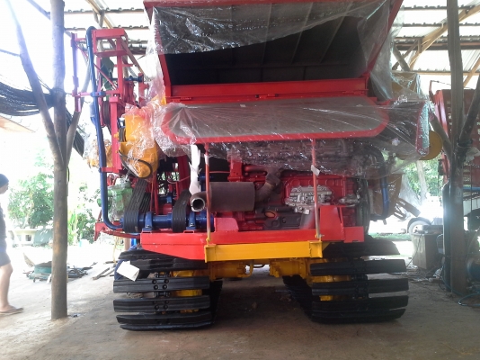 ขายแล้วครับ นำส่งเรียบร้อย ไปอำนาจเจริญคันที่ 2 หลังจากจากติดตามเรามาตั้งแต่คันแรก เห็นรถกำลังรื้อก็วางมัดจำเลย กลัวไม่ทัน