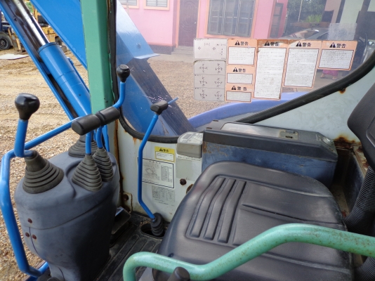 ขายรถแมคโคร MITSUBISHI MM 30 SR ติดต่อคุณยุทธิ์ โทร. 081-9870866 คุณจิ๊ด โทร. 089-7949488