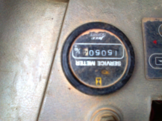 ขาย..รถขุด KOMATSU PC200-6-83xxx เครื่องเดิม ปั้มเดิม รถสวย สีเดิม ๆ มีทะเบียน ราคาต่อรองได้อีก.