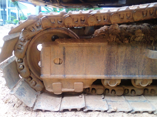 ขาย..รถขุด KOMATSU PC200-6-83xxx เครื่องเดิม ปั้มเดิม รถสวย สีเดิม ๆ มีทะเบียน ราคาต่อรองได้อีก.