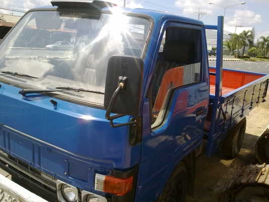 ขายรถ TOYOTA DYNA เครื่่งเก้าสิบแรง