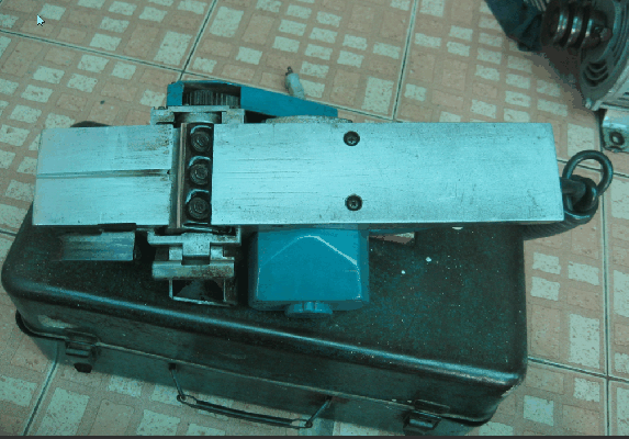 ขายด่วนกบไฟฟ้า Makita รุ่น1100 Made in japan 100\%