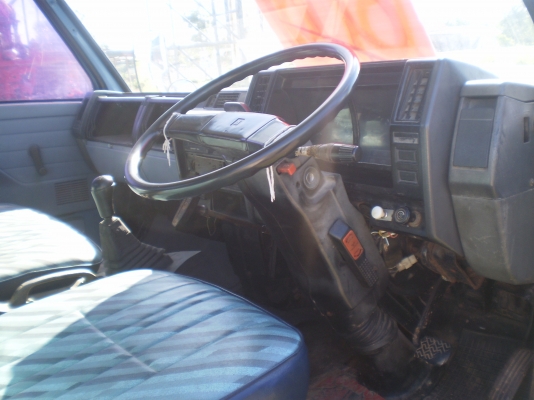 NPR 59 P  115แรง ปี36 ยาว 5 เมตร