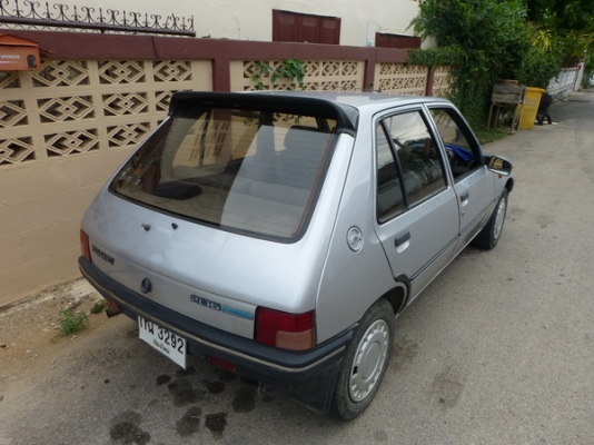 peugeot205