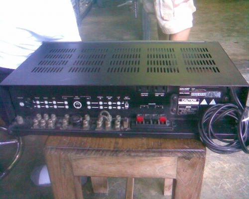 แอม 150 วัตต์ของอังกฤษ สภาพเดิมๆเสียงดีมากครับ แอม 150 วัตต์ของอังกฤษ สภาพเดิมๆเสียงดีมากครับ