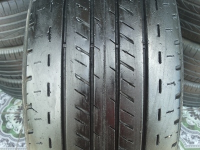 ขายยาง215/70/15 ปี09/2เส้นปี10/2เส้น  BRIDGSTONE DURAVIS R611   1  ชุด