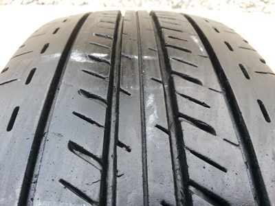 ขายยาง205/70/15 ปี10/2เส้นปี11/2เส้น BRIDGSTONE DURAVIS R611 1 ชุด