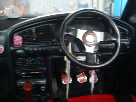 ขาย HYNDAI ELANTRAไฟแอล