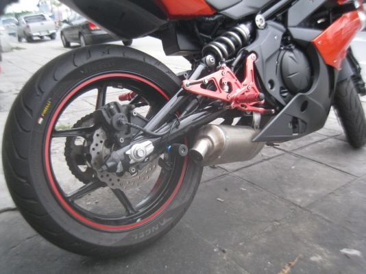 KAWAZAKI NINJA 650 R