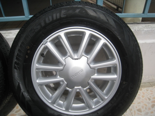 ขายล้อแม็กป้ายแดง  All New Isuzu d-max 16"x6.5" et41 6รู139 +ยางปี 13 (081-3747940)