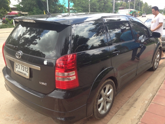 TOYOTA WISH VVTi  2.0 AT ปี 2004 รถบ้านสวยจัดทั้งคัน ติดตั้งแก๊ส LPG ระบบหัวฉีดประหยัดมากๆครับ เครื่องแน่นแรงดี ภายในสวยครบหรูหรา CD เบาะหนัง พ.เพาเวอร์ ก.ไฟฟ้า อุปกรณ์อำนวยความสะดวกครบครัน ช่วงล่างแน่นหนึบ ล้อแม็ก ยางสภาพดี 70\% พร้อมใช้งาน ราคาต่อรองไ