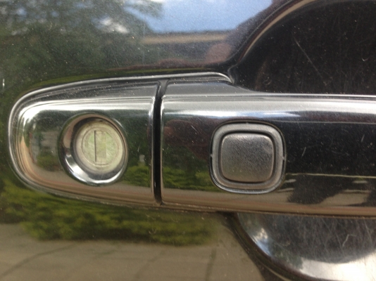 TOYOTA WISH VVTi  2.0 AT ปี 2004 รถบ้านสวยจัดทั้งคัน ติดตั้งแก๊ส LPG ระบบหัวฉีดประหยัดมากๆครับ เครื่องแน่นแรงดี ภายในสวยครบหรูหรา CD เบาะหนัง พ.เพาเวอร์ ก.ไฟฟ้า อุปกรณ์อำนวยความสะดวกครบครัน ช่วงล่างแน่นหนึบ ล้อแม็ก ยางสภาพดี 70\% พร้อมใช้งาน ราคาต่อรองไ