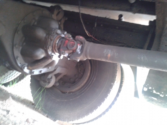 รถบรรทุกน้ำมัน