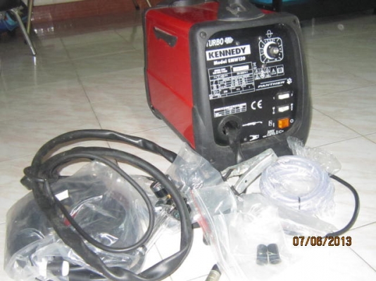 เครื่องเชื่อมอารก้อนระบบ auto ยี่ห้อ kennedy