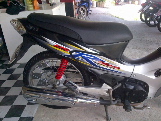 ด่วน!เวฟ125R กุญแจใหญ่ ปี46 รถเครื่องดีแน่นๆ พร้อมใช้ ทะเบียน+เอกสารโอน ภาษีไม่หมด 088-2197709