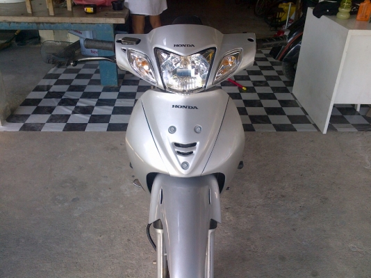 ด่วน!เวฟ125R กุญแจใหญ่ ปี46 รถเครื่องดีแน่นๆ พร้อมใช้ ทะเบียน+เอกสารโอน ภาษีไม่หมด 088-2197709