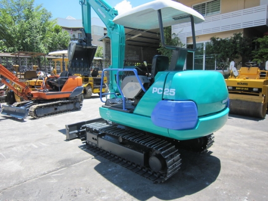 ขาย รถขุดเล็ก KOMATSU รุ่น PC25-1- แทร็กเหล็ก มือสองญี่ปุ่น ขาย รถขุดเล็ก KOMATSU รุ่น PC25-1- แทร็กเหล็ก มือสองญี่ปุ่น