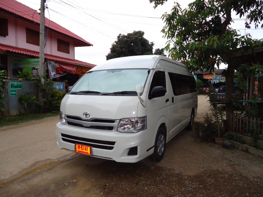 ขายรถตู้