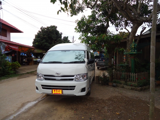 ขายรถตู้