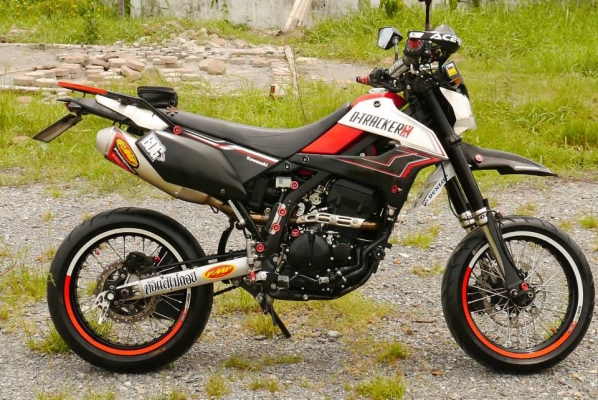 ******ขาย D-tracker 250 ของแต่งเพียบ********