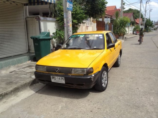 NISSAN SENTRA  B131.6 DX  เกียร์ธรรมดา ขับดี