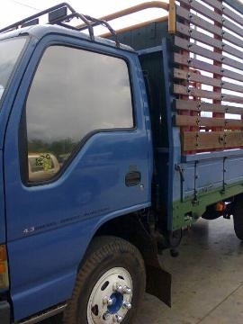 รถ 6 ล้อ ISUZU NQR 120 แรงม้า ขายด่วน