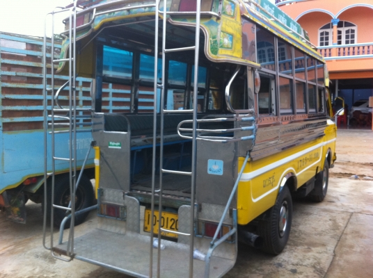 ขายรถบรรทุก ISUZU TLD 4 ล้อ