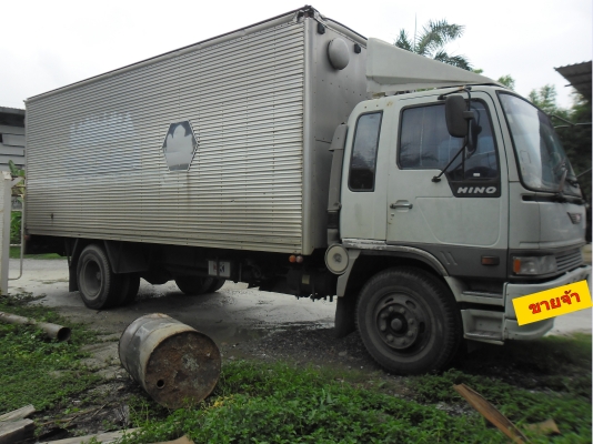 HINO สิงห์ไฮเทค FF สวยเดิมตลอดทั้งคัน HINO สิงห์ไฮเทค FF สวยเดิมตลอดทั้งคัน