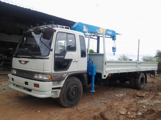 ขาย6ล้อติดเครนกระบะยาว7เมตร