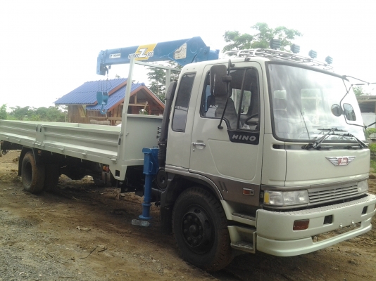 ขาย6ล้อติดเครนกระบะยาว7เมตร