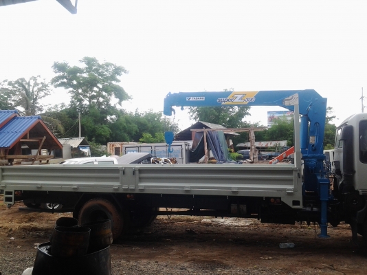 ขาย6ล้อติดเครนกระบะยาว7เมตร