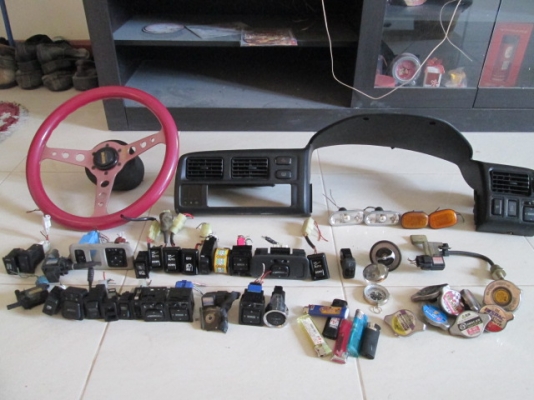 ขายของจุกจิกจากญี่ปุ่นครับ