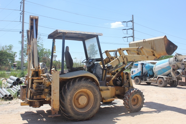 ขายด่วนรถตักหน้าขุดหลังJCB 3CX