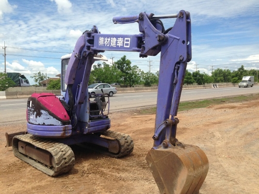 รถแบคโฮ KOMATSU PC50UU-2