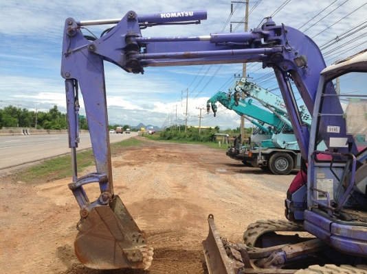 รถแบคโฮ KOMATSU PC50UU-2