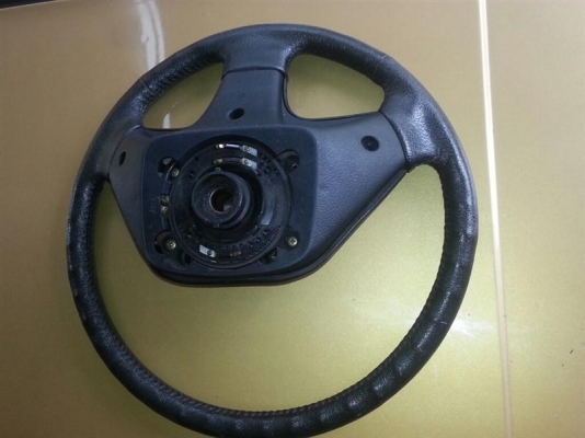 พวงมาลัย Nissan Cefiro A31 เดิม สวยมาก