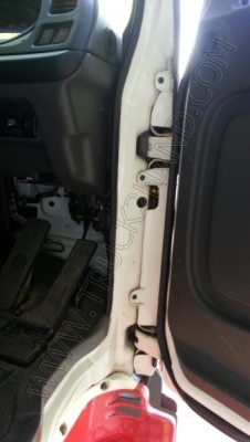 รถบรรทุก 6 ล้อ ยี่ห้อ ISUZU รุ่น FTR 200 แรงม้า