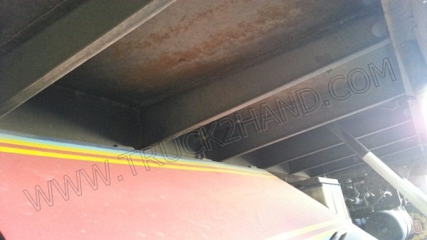 รถบรรทุก 6 ล้อ ยี่ห้อ ISUZU รุ่น FTR 200 แรงม้า